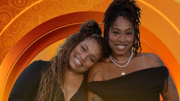 Vamo falar a verdade? eu queria ver se fosse a renata e eva debochando do jeito de falar da thamires e camilla, fazendo gestos de socos e chamando elas de cachorr4 esse site já estaria louco chamando as duas de racistas #BBB25