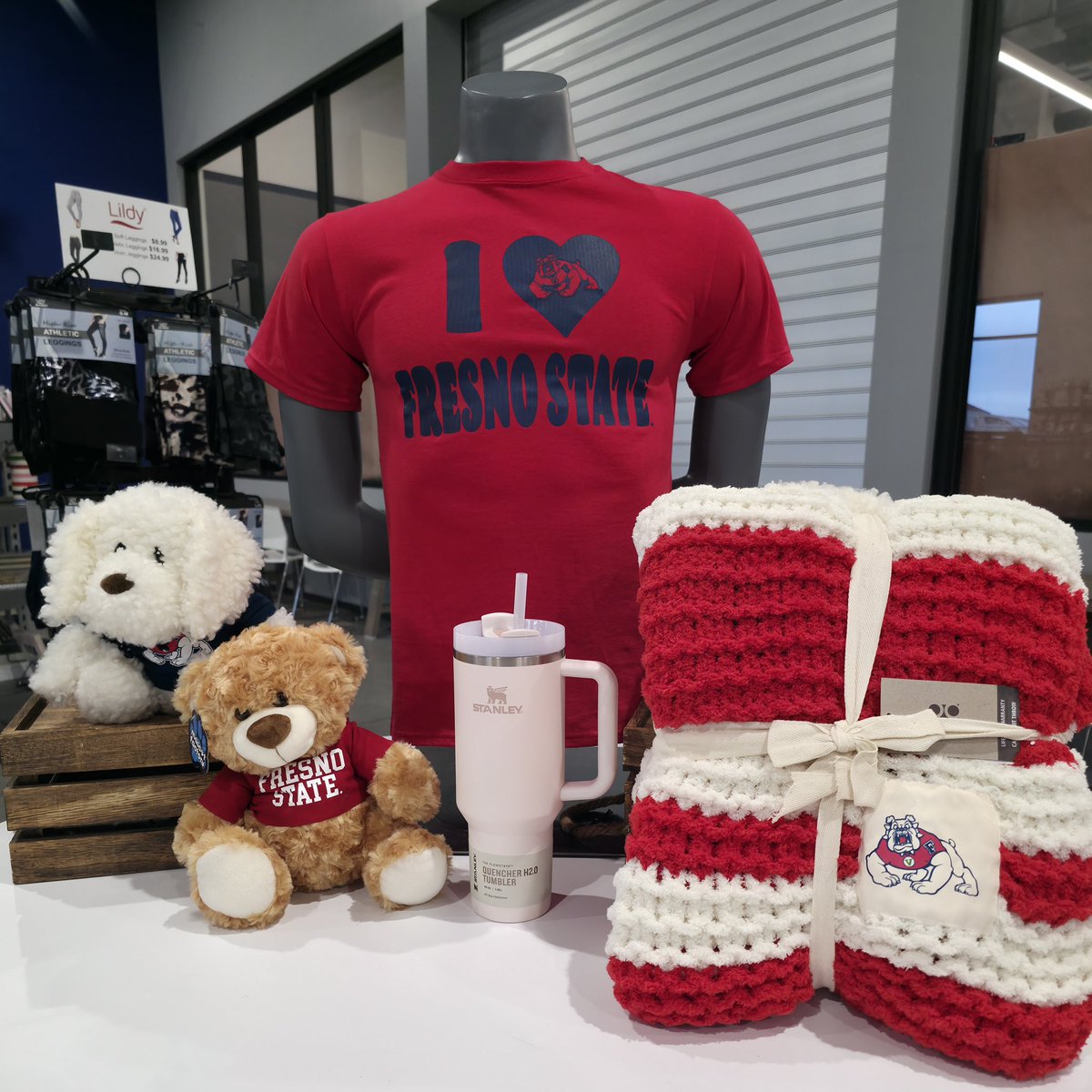 Roses are red.
Fresno State is too.
GO DOGS!

4 days left to get your Bulldog loved one a gift for Valentine’s Day.