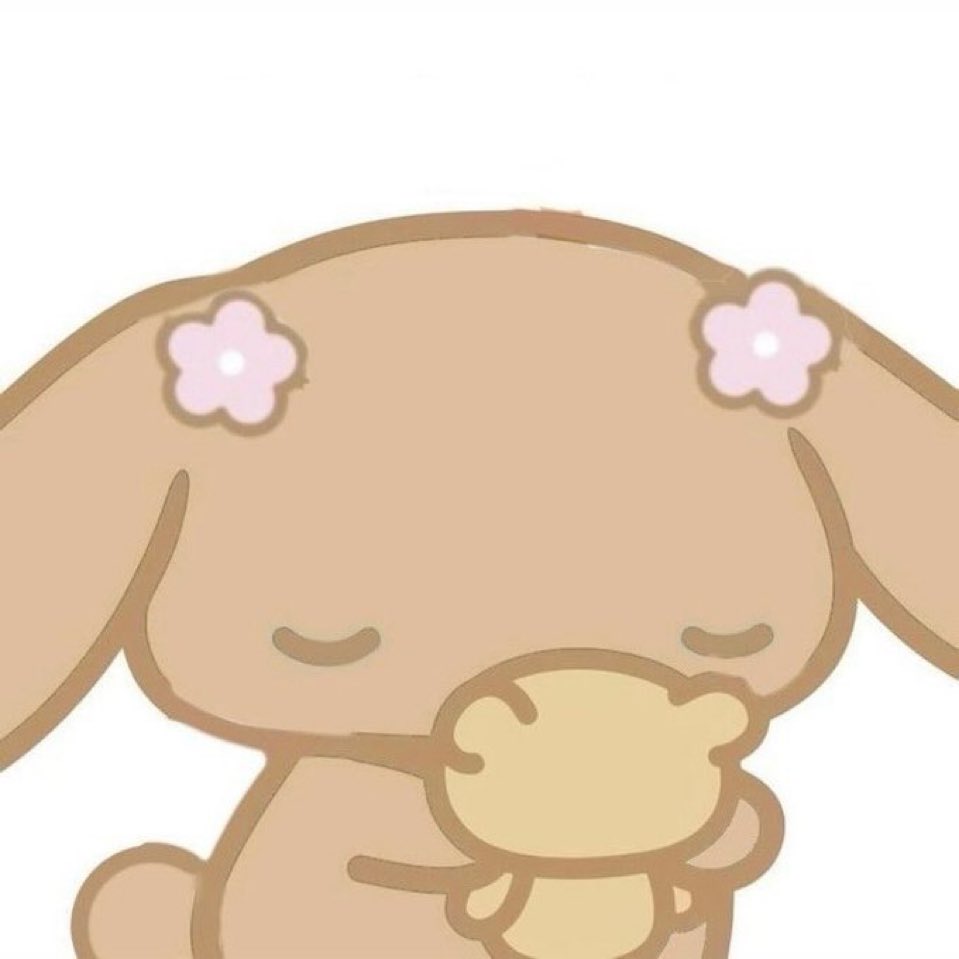 daiIysanrio's tweet image. me and my plushie