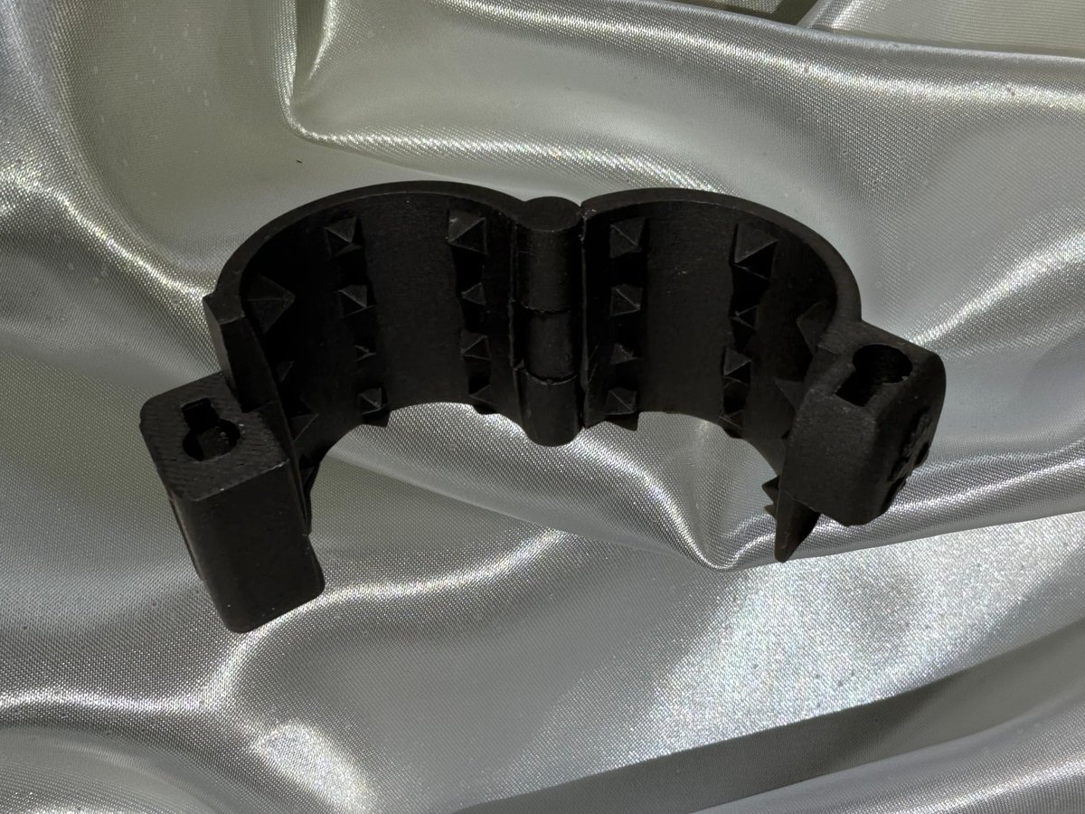RoosterCage3D's tweet photo. New RoosterCage Device! https://t.co/x9D2GUiCe7