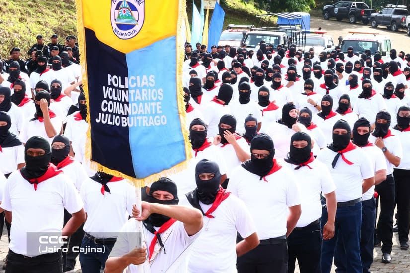 🇳🇮👮 Más seguridad para Nicaragua

En El Rama, Zelaya Central, se juramentó la Policía Voluntaria Comandante Julio Buitrago Urroz, conformada por ciudadanos comprometidos con la paz. Con la presencia del Primer Comisionado Francisco Díaz.

#Nicaragua #Seguridad
