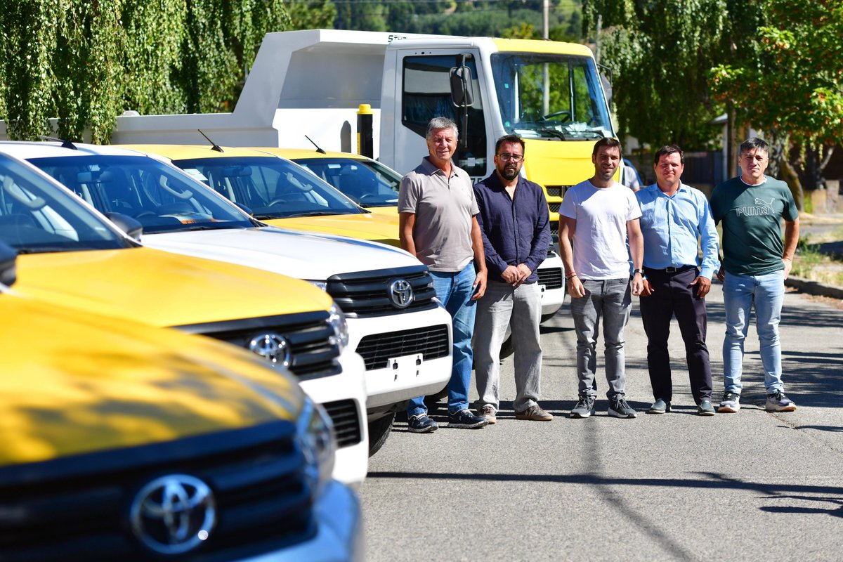 #NachoTorres: “Seguimos reforzando el parque automotor de Vialidad Provincial para mejorar las tareas en terreno y el control de incendios” 
<a href="/AVPchubutok/">Administración de Vialidad Provincial</a> <a href="/gobiernochubut/">Gobierno del Chubut</a> <a href="/NachoTorresCH/">Nacho Torres</a> <a href="/RamiroOuteda/">Ramiro Outeda</a> 

digitalchubut.com/torres-seguimo…