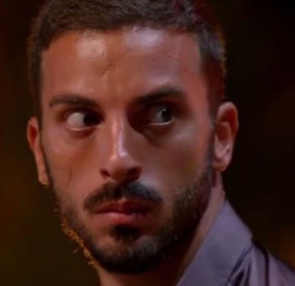 lotta17_'s tweet photo. propongo que borja vuelva en todas las ediciones solo para ver sus reacciones #LaIslaDeLasTentaciones8 https://t.co/wdl9YL3eOg
