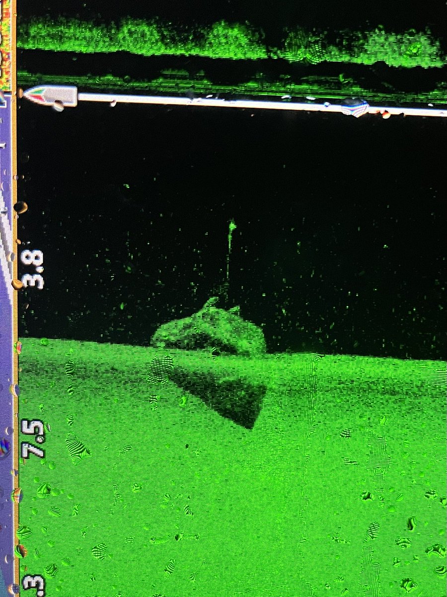 Vanavond geoefend met de brandweerboot en de sonar daarop. Wie herkend het beeld en ziet wat het is?