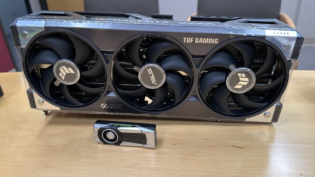 Falcon Northwest tweet media