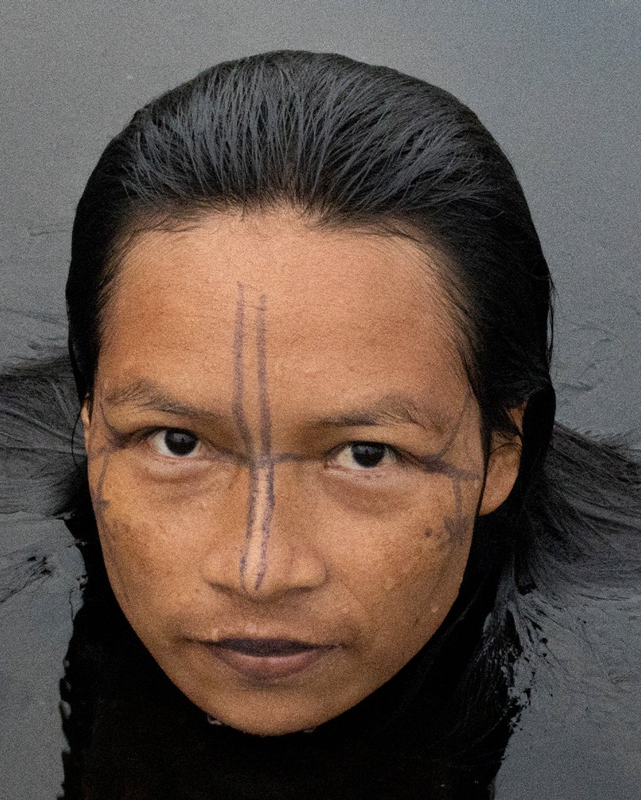 Have you ever bathed with alligators nearby?

<a href="/MGachet/">Michelle Gachet Vega</a>  &amp; Milena Piaguaje have. It happened on a trip for their recently published project, A Territory Called Pë’Këya.

This is a quick glimpse behind the scenes of their collaboration. Go check it out here
amazonfrontlines.org/chronicles/a-t…