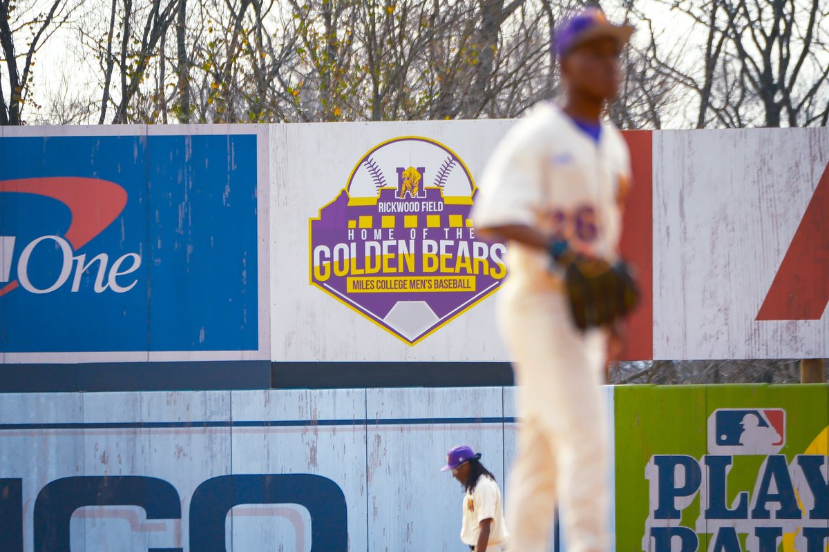 suparbron2_'s tweet photo. This weekend at the Willie Mays Opening hosted by the Miles College Baseball program at the historic Rickwood Field. I was able to witness my work in person during its debut.
@MilesCollege, as an overall brand, is expanding to become a major statement across the nation. https://t.co/2jHwNCUDn0
