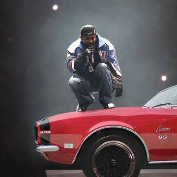 Rolling out the hits <a href="/kendricklamar/">Kendrick Lamar</a>