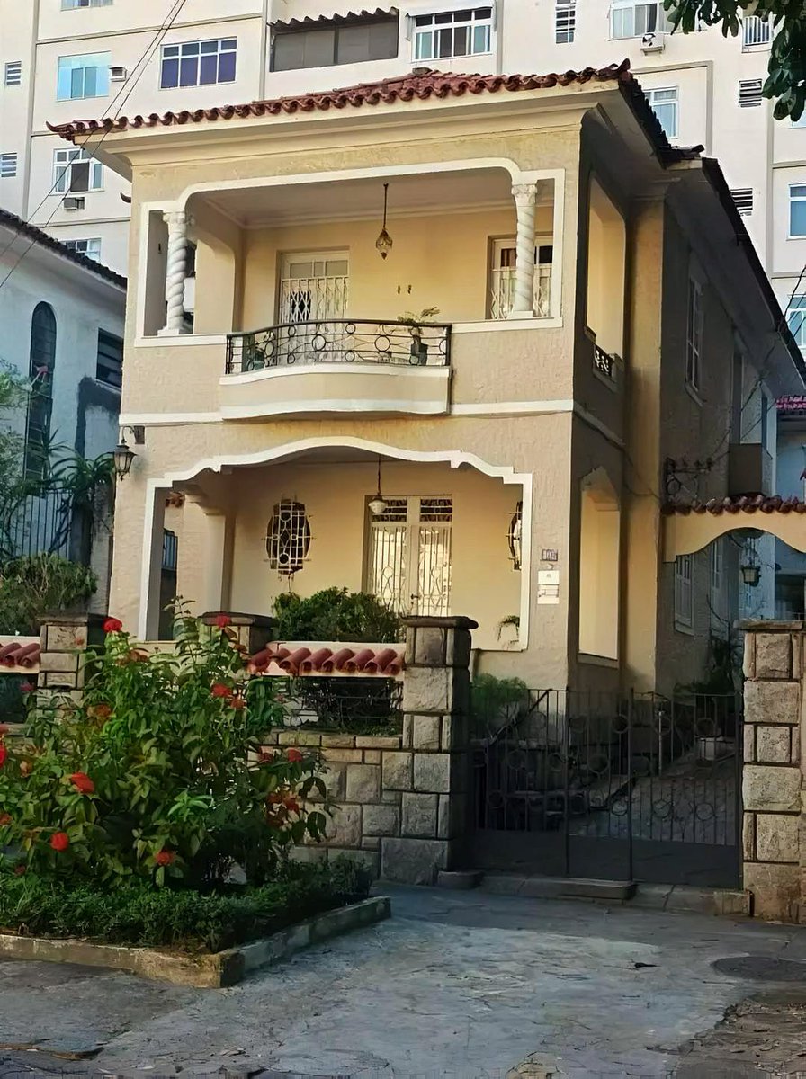 Todo dia uma casa muito foda tweet media