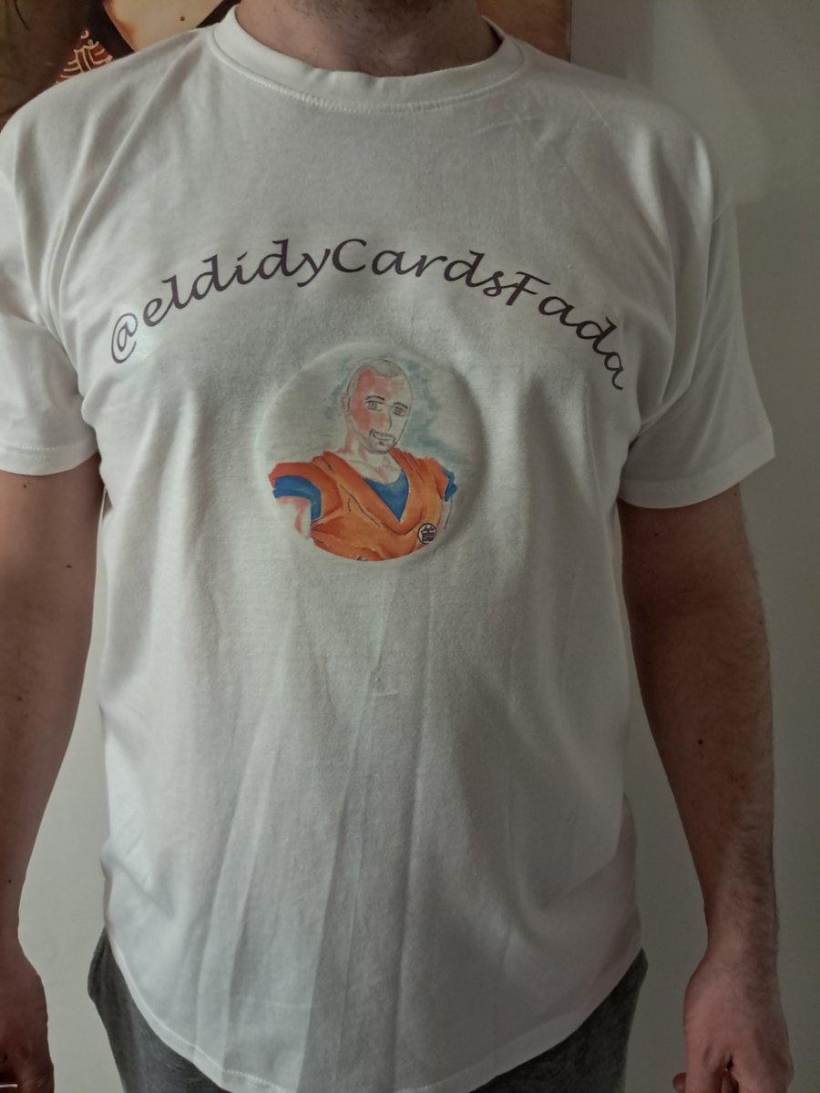 EddyLambois's tweet photo. Se faire un T-shirt bon marché pour le @pariscardshow, c'est fait !
#thehobby #hobby #CardsAddict #CardsAddicts #CardCollector #TradingCards #potescartes #sportscards #sportscardscollector #soccer #SoccerCard #Collectibles #whodoyoucollect #stickerscollector #PaniniFoot https://t.co/pTbq8QvVjz