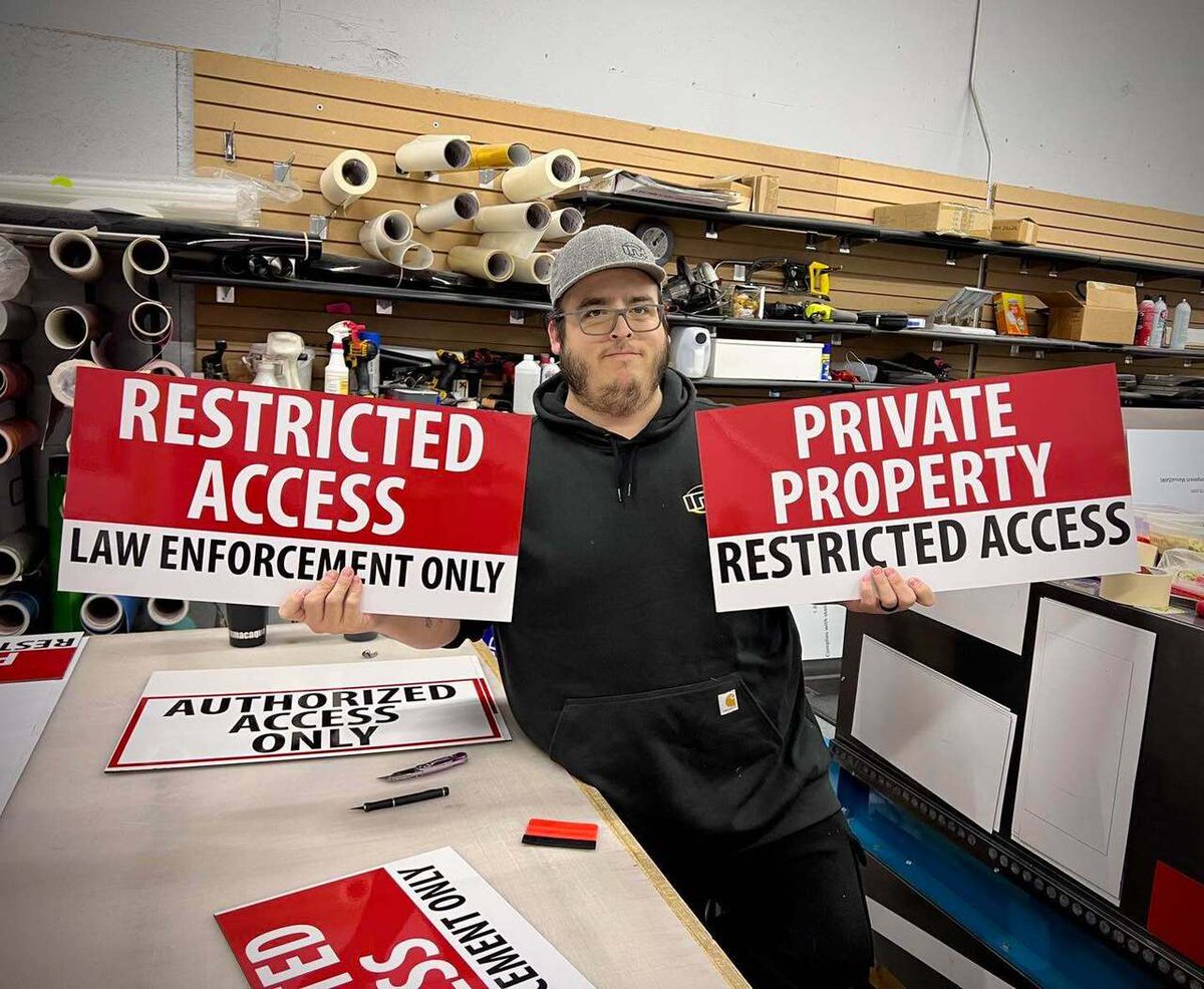 Ink_N_Stitch's tweet image. Need signs?  Contact us today to discuss what options might work best for your needs or project!  #signshop instagr.am/p/DF6LGsKsdw0/