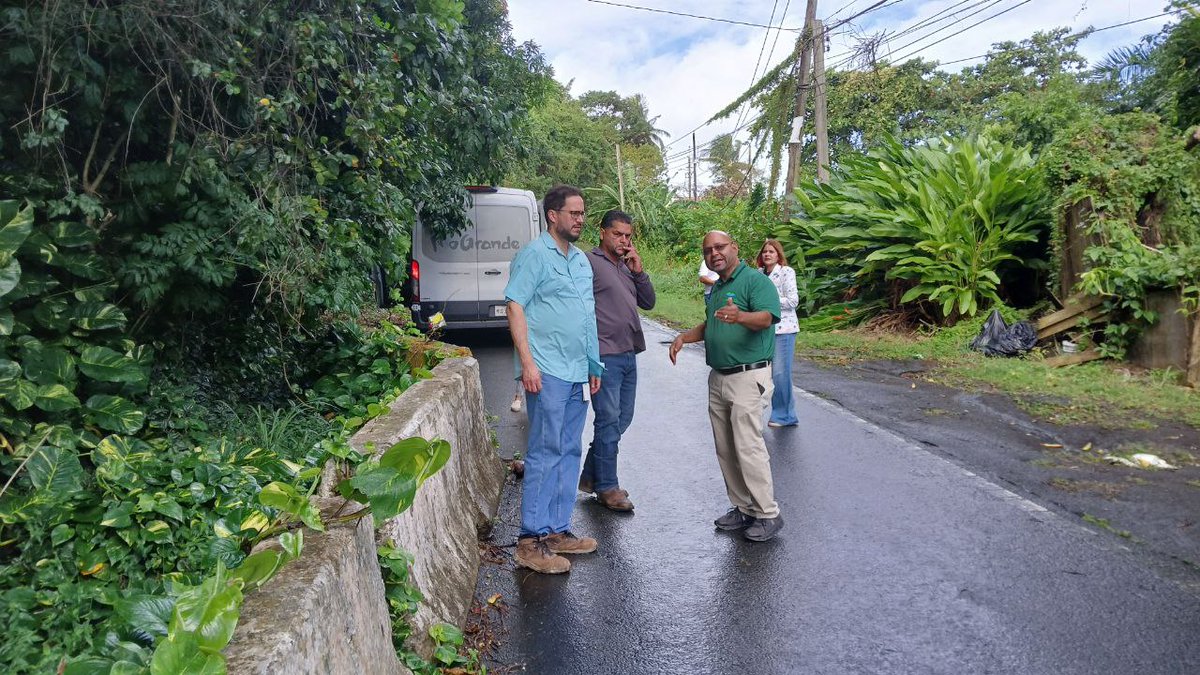 DTOP (@dtop) on Twitter photo Secretario de DTOP estuvo con alcalde de Río Grande visitando varias carreteras y derrumbes en diferentes partes del pueblo, para ver oportunidades de mitigación, entre ellas la PR-968, PR-3, PR-955, PR-961, PR-966, PR-967, PR-186 y PR-960
<a href="/lafortalezadepr/">La Fortaleza</a>
<a href="/actprgov/">Autoridad de Carreteras y Transportación (ACT)</a> Secretario de DTOP estuvo con alcalde de Río Grande visitando varias carreteras y derrumbes en diferentes partes del pueblo, para ver oportunidades de mitigación, entre ellas la PR-968, PR-3, PR-955, PR-961, PR-966, PR-967, PR-186 y PR-960
<a href="/lafortalezadepr/">La Fortaleza</a>
<a href="/actprgov/">Autoridad de Carreteras y Transportación (ACT)</a>