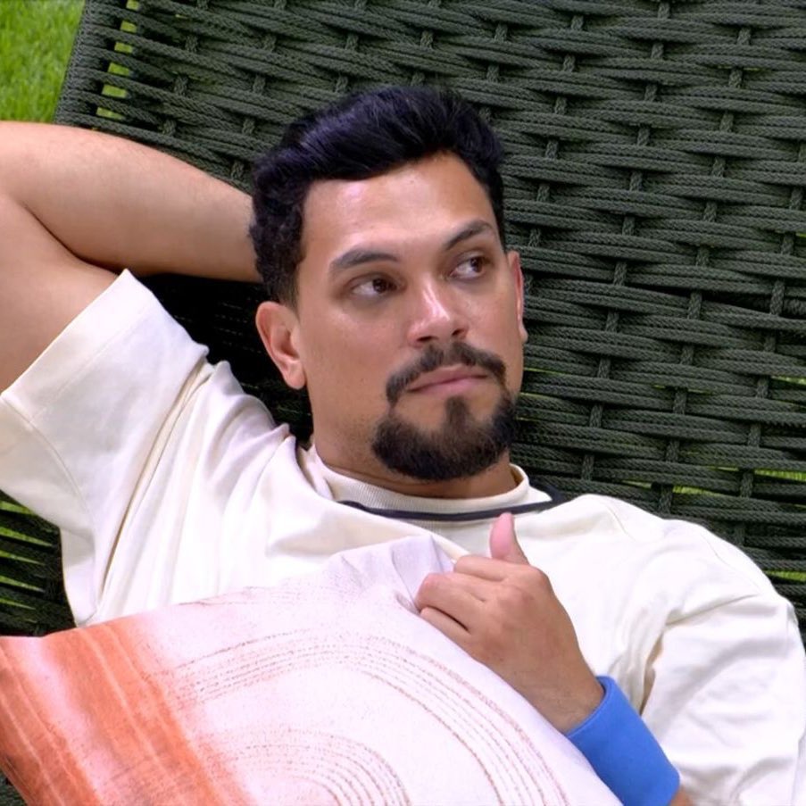 crushdobbb20's tweet photo. Será que tem chance desse G3 acontecer? #BBB25 https://t.co/PUoxrp0Iao