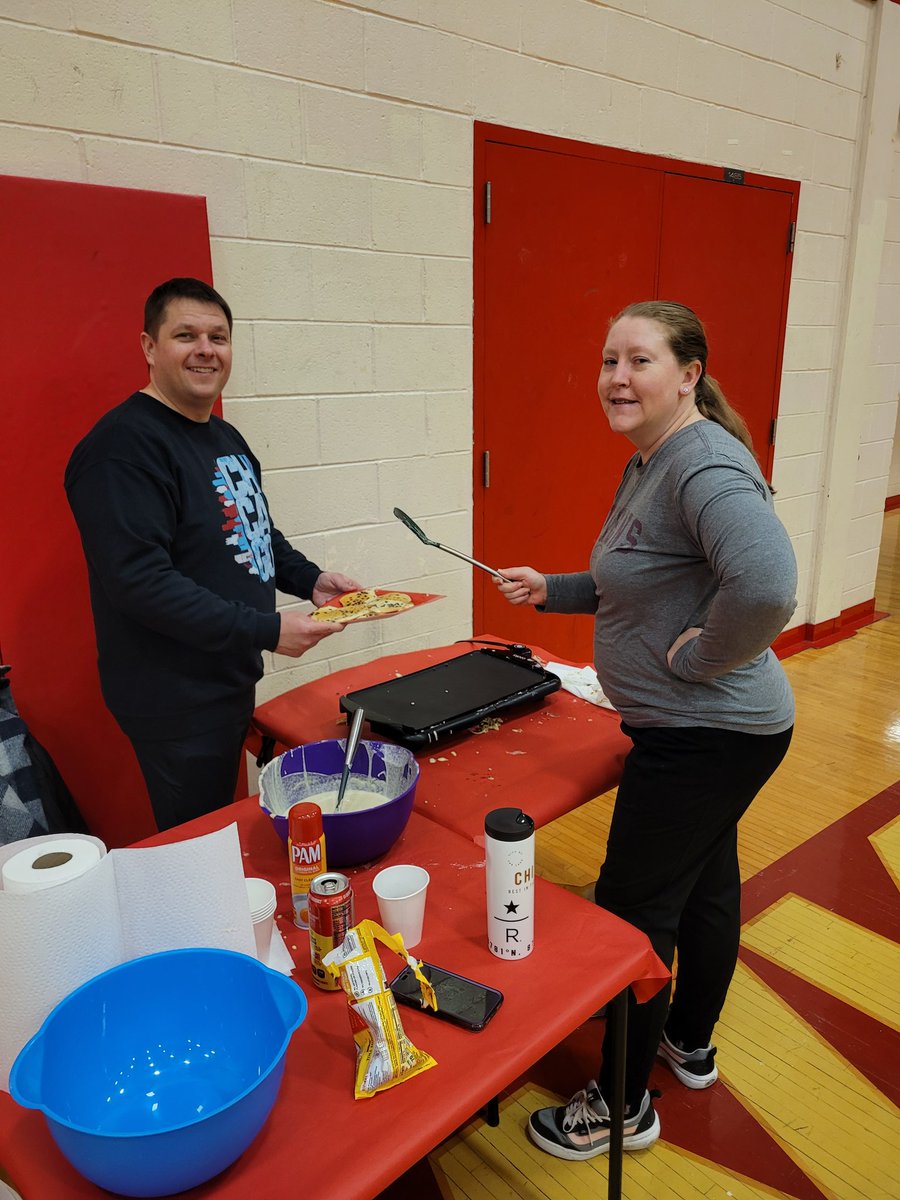 AthensStuco's tweet photo. Thank you to our wonderful parents for cooking pancakes to support Charity Week! https://t.co/EEDxFqv3lf