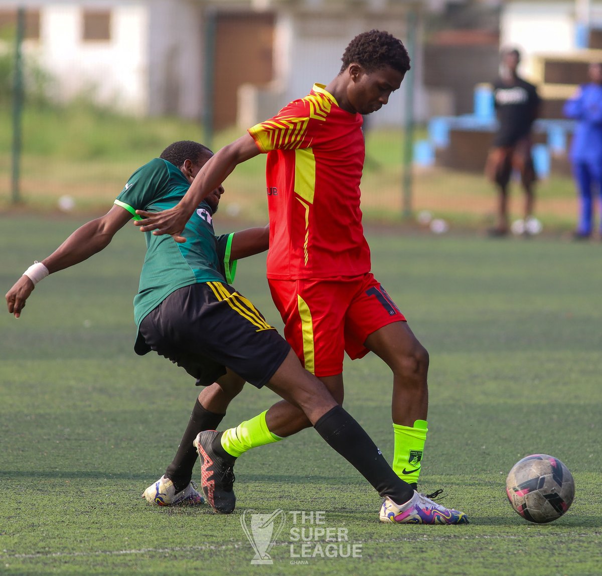 orleanssarkcess's tweet image. On weekends, long legs dey everywhere 👾
#superleaguegh