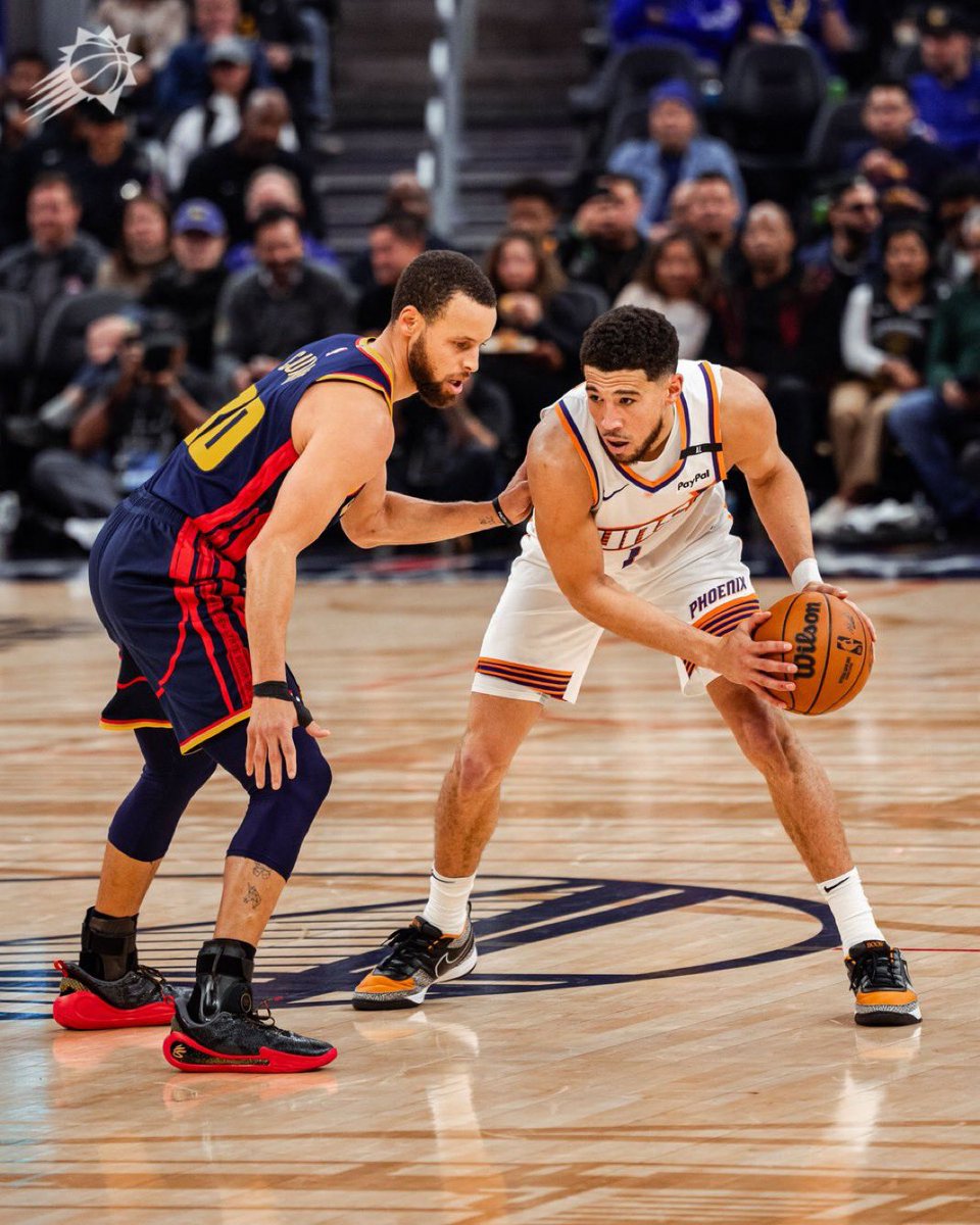 Devin Booker is averaging 26.4 PPG (8th in the NBA) and 6.6 APG (11th in the NBA) 

Somehow not an All-Star. 

Such a joke, man.