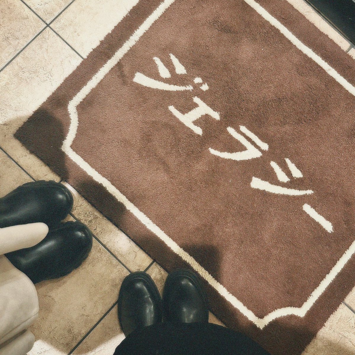 o_x85_'s tweet photo. という訳で最高なsafariでした～🦒🐘( 知らぬ間にジェラシージェラシーもしてた🕶⸒⸒ ) まるちゃんいつもありがとう～～✌🏻 https://t.co/a5emt7akyb