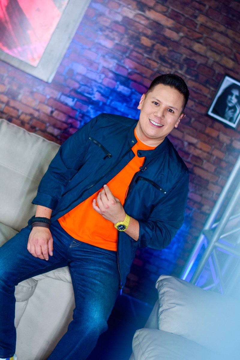 😎🔥Comenzamos con Exit… el programa de la tarde✌🏻😎

Sintonízanos por canal 21📡
