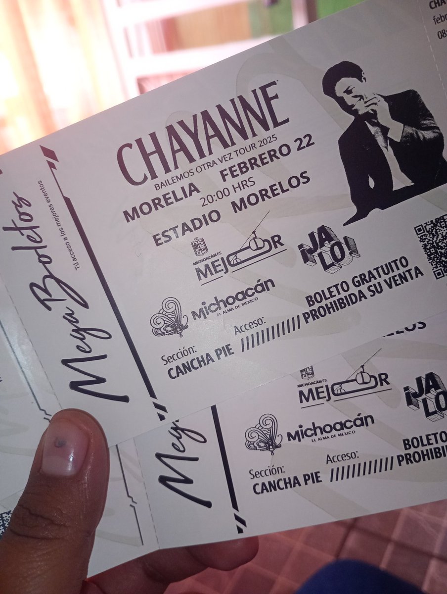 JudithVanGogh's tweet photo. @CHAYANNEMUSIC te espero con ansias 😘💕 https://t.co/8Puhv1huDZ