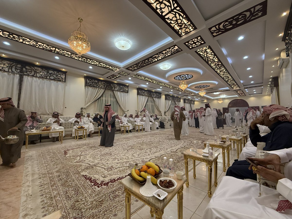 azoz_alhameed's tweet photo. نتقدم بجزيل الشكر والتقدير للشيخ مبارك الربع الصيعري على حسن الاستقبال وكرم الضيافة في محافظة #شرورة حيث كانت مناسبة مميزة بحضور نخبة من الضيوف من داخل المحافظة وخارجها تميزت بأجواء عامرة بالمحبة والأصالة وزامل ومشاركات شعرية وعكست التراث العريق وقيم الكرم العربي. 
نسأل الله أن يديم على الجميع التآخي والمحبة وأن يبارك أهل شرورة الكرام.

 #مهرجان_شرورة_الشتوي2025