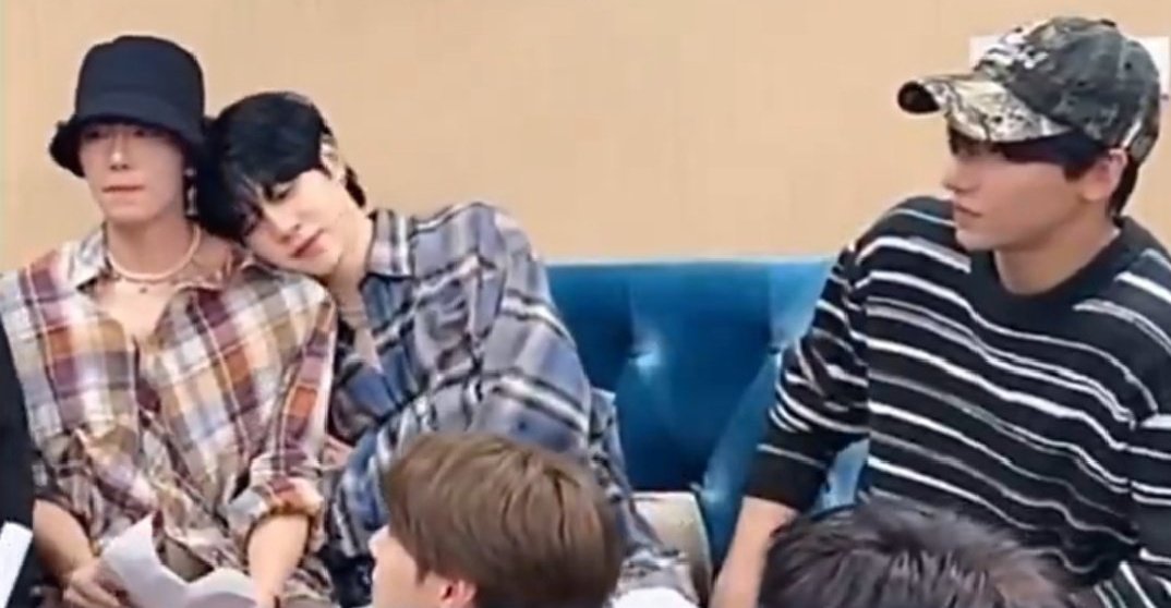 MGKajja12's tweet photo. You know what Donghwa just get him🤣
#penzi #zihwa #shaojun #SHAOZIHENG #LEEJUNHYUK #YANGDONGHWA #PENTOR #POLARIX https://t.co/qbQLRLhKjc