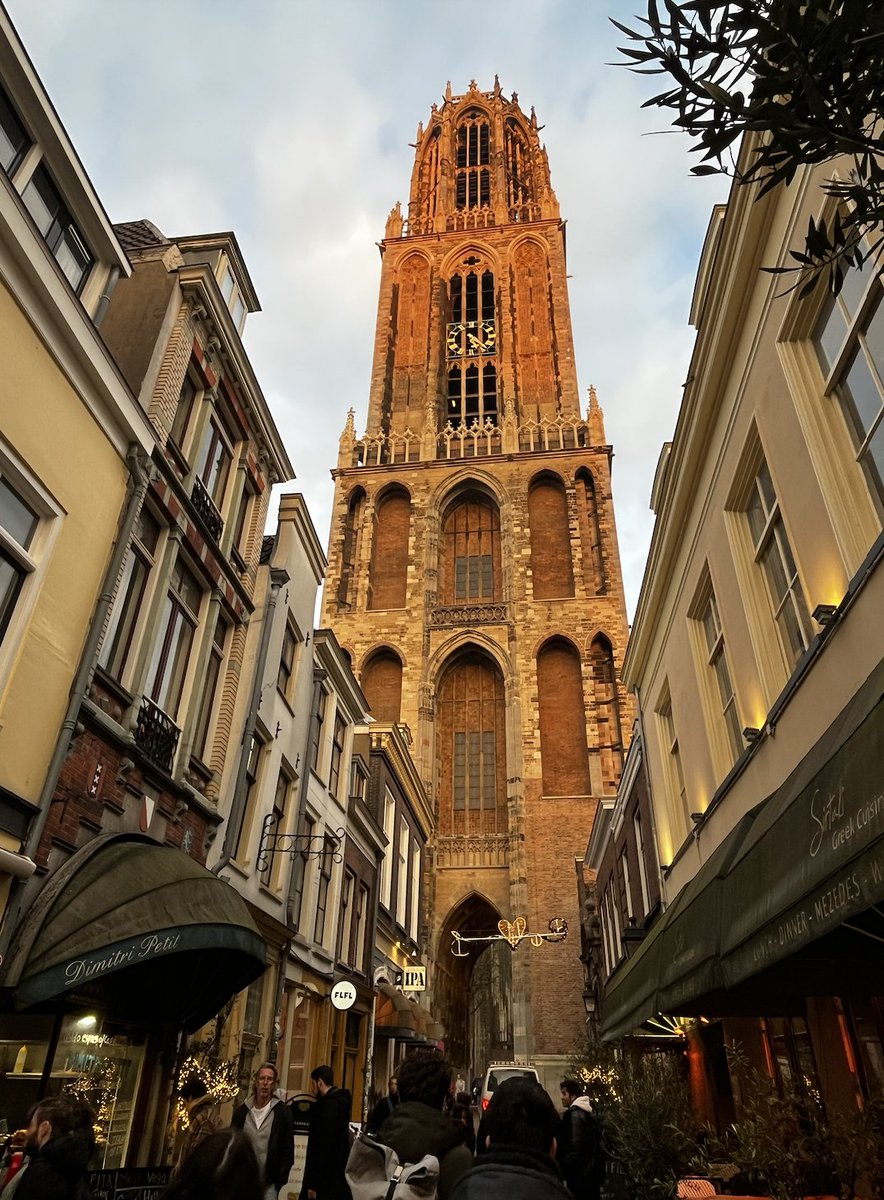 Cobylefko's tweet photo. This weekend I walked 45 miles and saw some of the world's best architecture https://t.co/ebXsGHmkaR