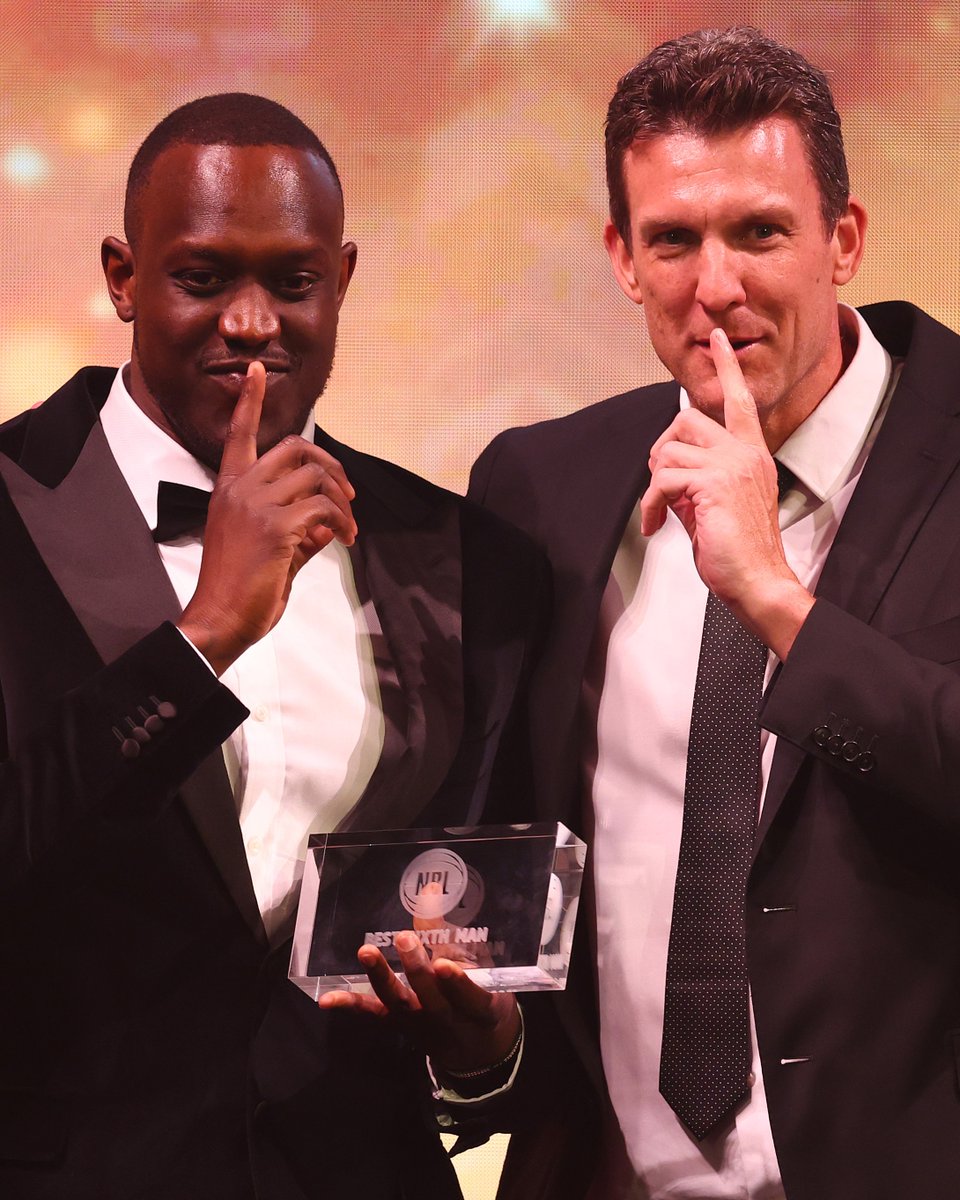 Our Kings being crowned at the #NBL25 awards 👑 

#TakeTheThrone <a href="/KouatN/">Kouat Noi</a> <a href="/tooheyy/">Alex Toohey</a> <a href="/Tyl3rRobertson/">Tyler Robertson</a>