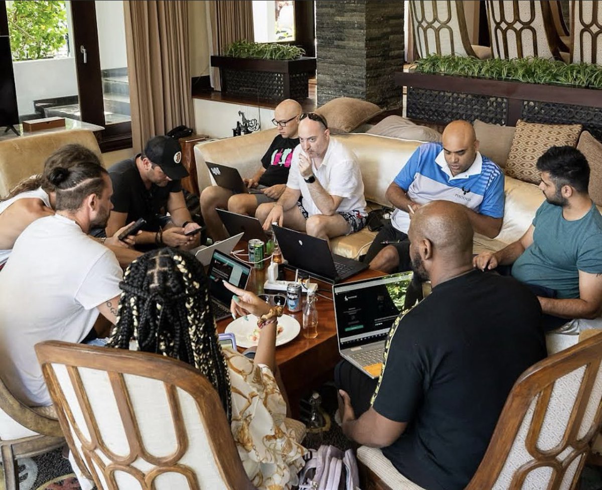 Elevate Your Trading Game at the Financial Summit Maldives March 16-21!
Ready to catapult your trading to the next level? 📊4 Join a vibrant community of elite traders, savvy investors, pioneering finance entrepreneurs, top-tier Vs, hedge fund titans, cutting-