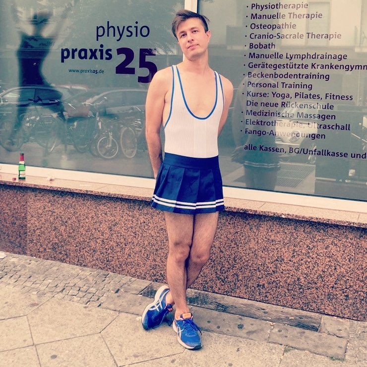 nxtgen8k's tweet image. SO FAM WAS RUNNING AROUND WITH FAKE PLAYSTATION NEWS MAY KRATOS HAVE MERCY ON HIS SOUL FN!!!