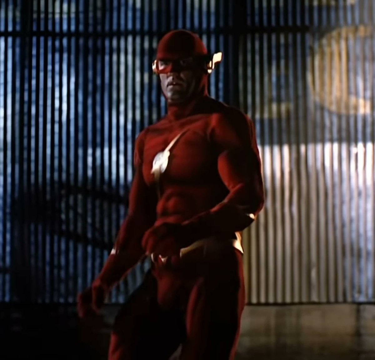 Man90B's tweet image. 