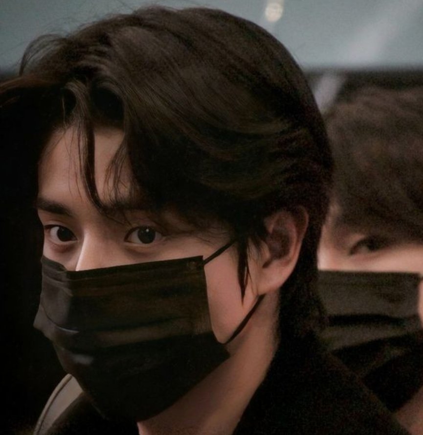 HOW THIS PIC IS SO LUXURY  #JAKE 🖤✨