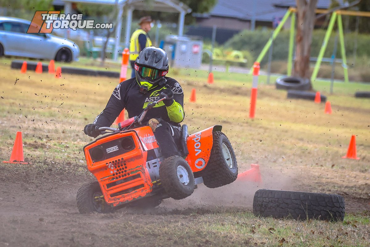 The Race Torque tweet media