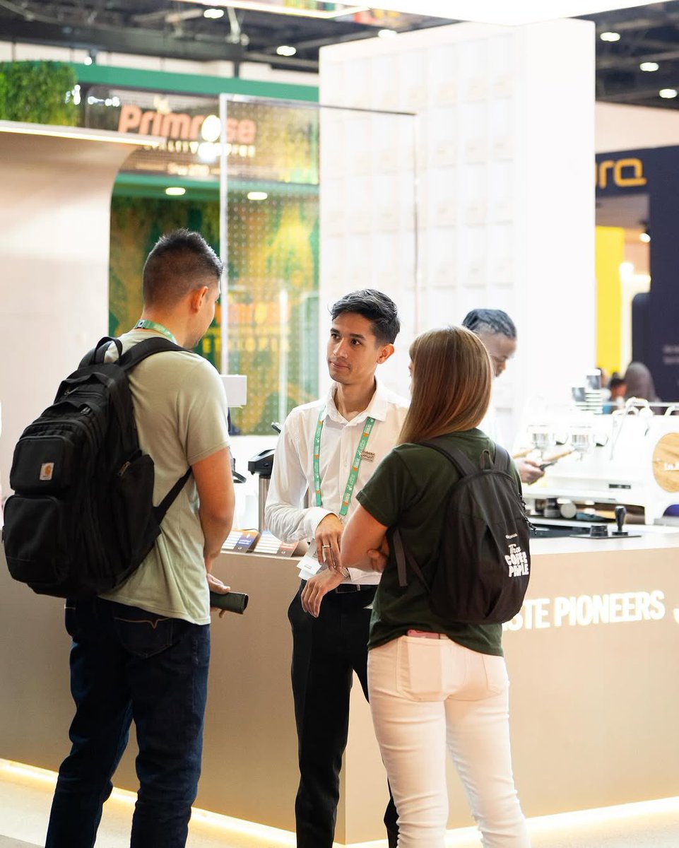 لقطات من مشاركتنا في اليوم الأول من #عالم_القهوة_دبي
#WOCDUBAI2025  🤩📸
استمتعنا وياكم بتقديم أحدث ابتكارات عالم القهوة بتجربة فريدة، وعيشناكم أجواء التذوق المميزة!

نترياكم باجر في نفس المكان 😎 Z5-E10