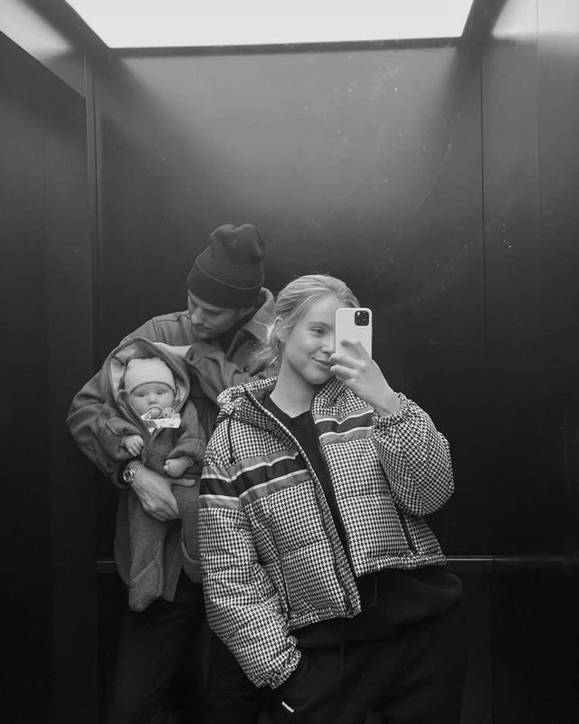 ⠀⠀ ⠀ ⠀⠀ ⠀
─────┉ 𝘐𝘕𝘚𝘛𝘈 𝘚𝘛𝘖𝘙𝘠.
       ⠀⠀ ⤿  ﹫ᴛʏʟᴇʀsɪᴍᴍs_: 🤍