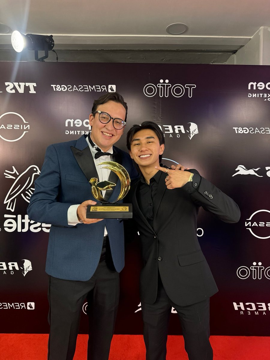 andychoy_'s tweet photo. Stream rapidito hablando de los Chapin Awards y de lo que ha pasado 😎

https://t.co/Wo9KjbENdi https://t.co/iRBajZRyg2