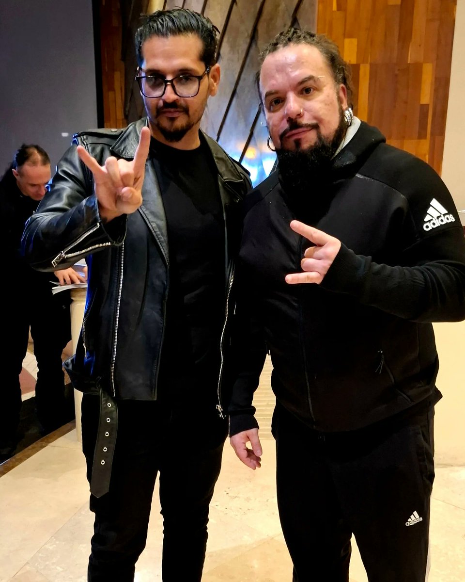 NestorAvalosZar's tweet photo. SEPTIC FLESH / Infernus Sinfonica II, Symphonic Experience 🔥😈☠️😈🔥
Pepsi Center
@septicfleshband
#modernprimitive #septicflesh #stormruler #ontour #metal #metaltour #liveinconcert #vltimas https://t.co/X2PKnBjwMN