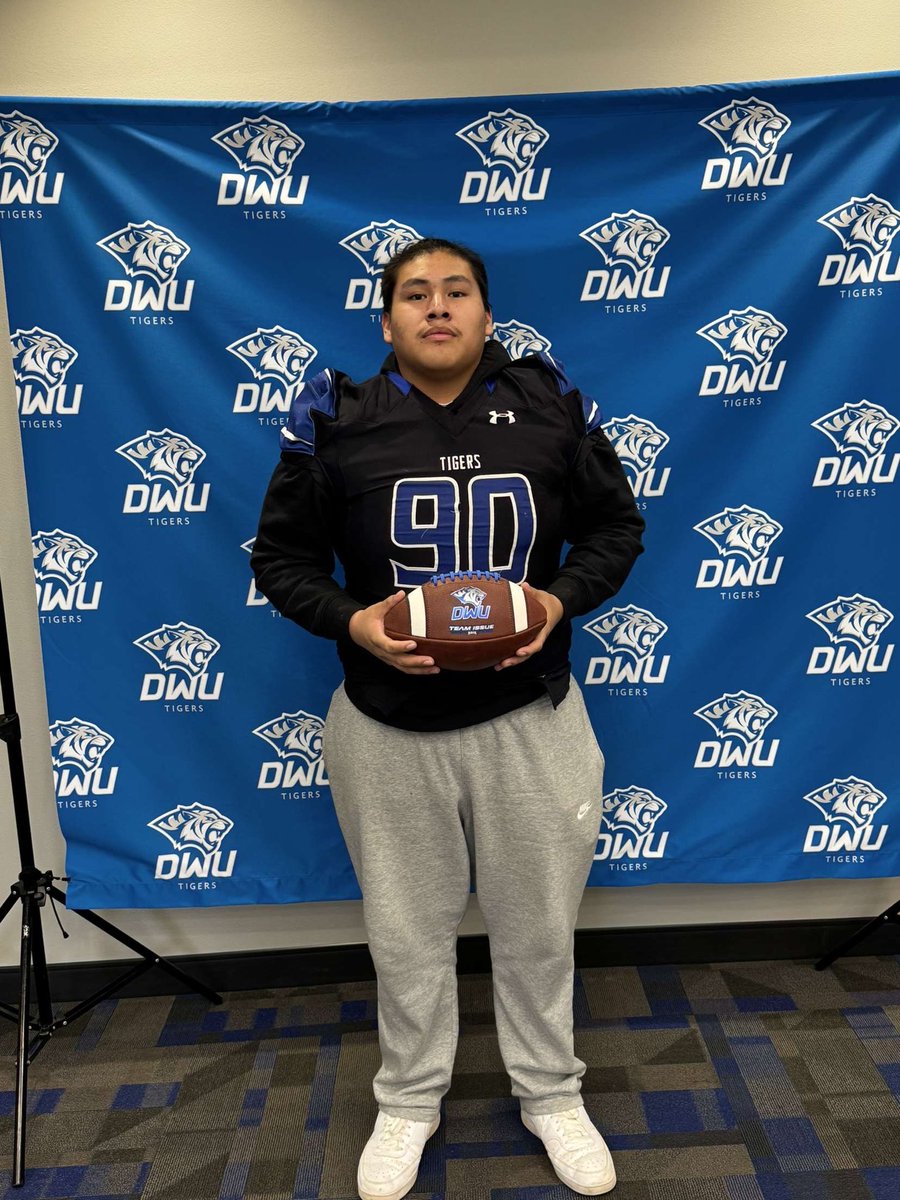 Had an excellent visit this weekend, and also received my first offer! can’t wait to get things started as a tiger 
<a href="/Coach_Bernarde/">Mike Bernarde</a> <a href="/dwtigerfootball/">DWU Football</a>