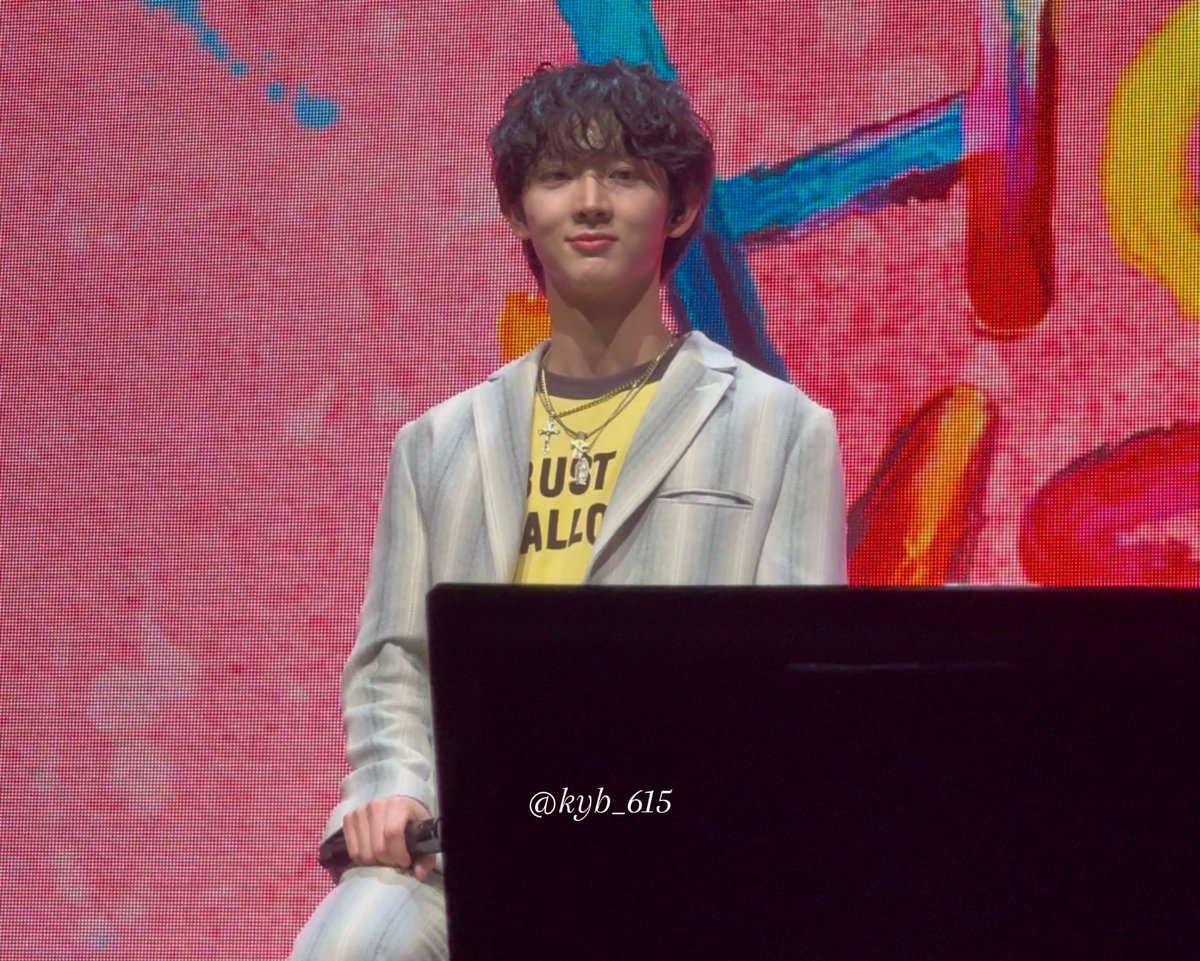 kyb_615's tweet photo. 250210
⭐︎ EVNNE HOT MESS SHOWCASE ⭐︎

#이븐 #EVNNE #유승언 #スンオン #승언 https://t.co/iXFq3iqrbf