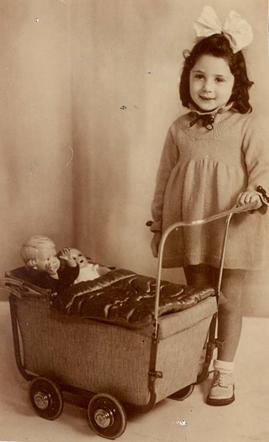 Auschwitz Memorial tweet media