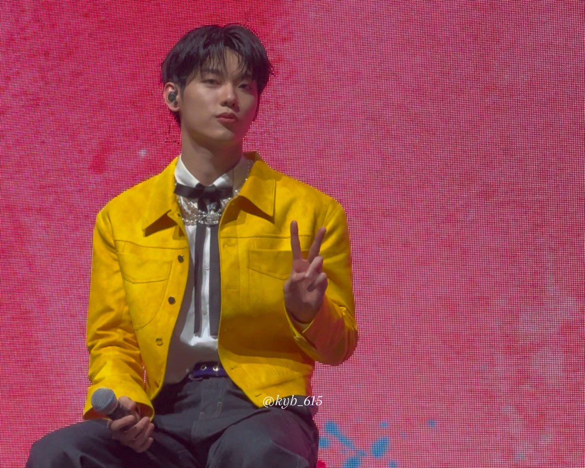 kyb_615's tweet photo. 250210
⭐︎ EVNNE HOT MESS SHOWCASE ⭐︎

#이븐 #EVNNE #イジョンヒョン #이정현 
#이정 #LeeJeongHyeon https://t.co/2XP2cQJqQV