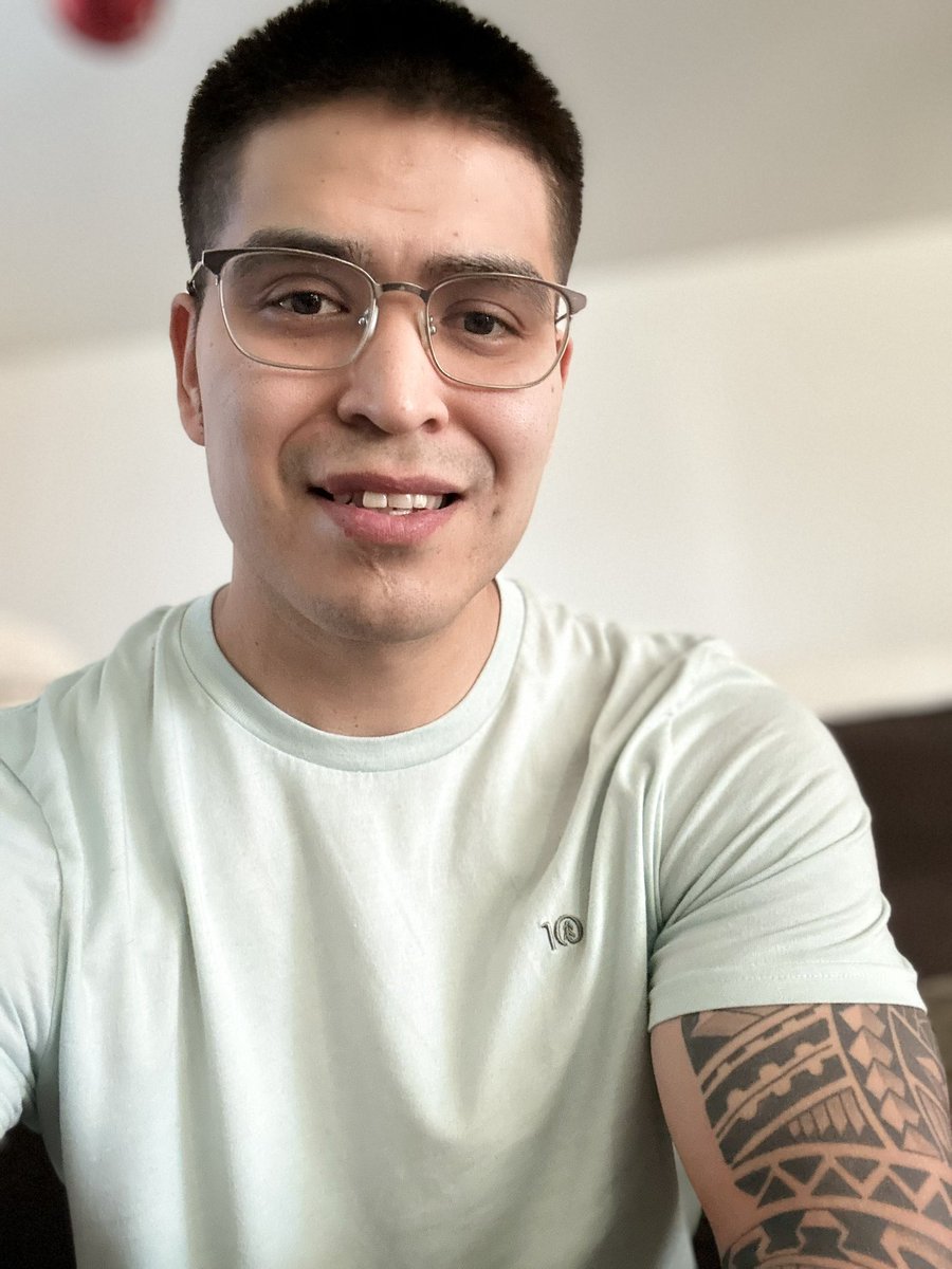 stml215's tweet photo. Enjoy this color shirt actually!
#tentree #smiles #happy #SelfCare #MentalHealthMatters #youmatter #follow #fypγ· #fyp #foureyes π€ #content #heiltsuk #selfie #MondayVibes # https://t.co/aqGR7Wn1wA