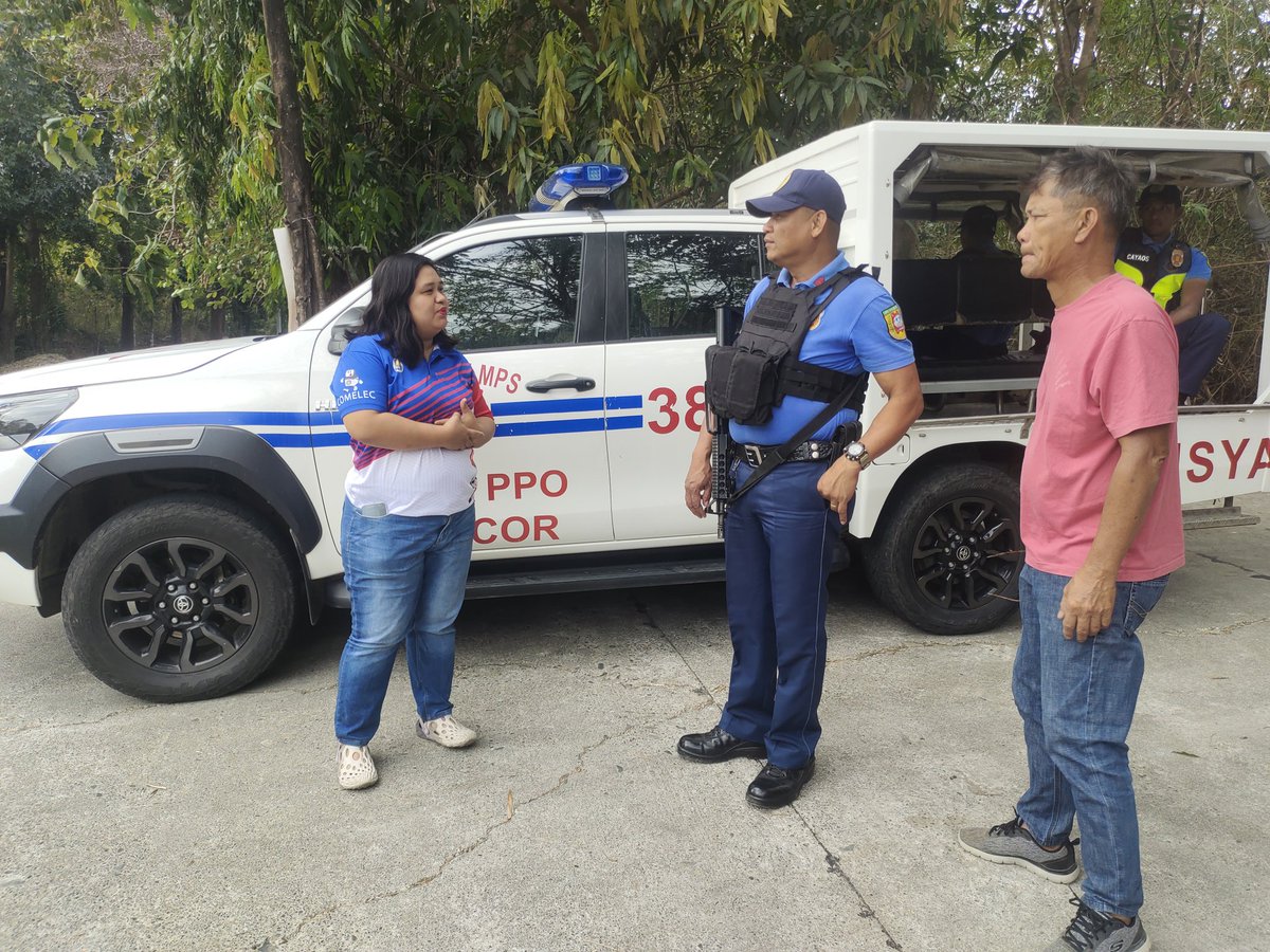 PNPAbraLagayan's tweet photo. On February 11,2025 at 9:05 AM, PCMS Yulo Lorenzo Bayle of Lagayan MPS coordinated with COMELEC headed by Mrs. Jeanleih B Vasquez,EO II at Sitio Manaois Poblacion Lagayan Abra  regarding "oplan baklas" and schedule of  peace covenant signing relative to safe and fair NLE 2025. https://t.co/3cUzHLCmA7