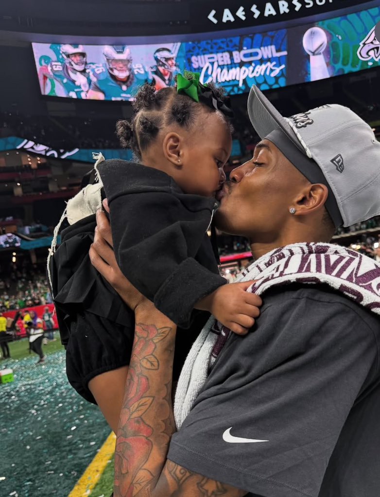 DeVonta Smith is the first football player ever in a 7 year span to win a Super Bowl, appearing in 2 Super Bowls, win 2 national titles, and win the Heisman Trophy. 
And he capped it off winning the Super Bowl near his hometown. 
📸 <a href="/DeVontaSmith_6/">DeVonta Smith</a>