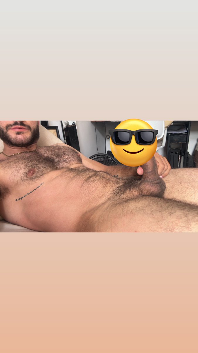 Peludo o Pelado. ¿Cómo precerís? Se viene Nuevo Contenido onlyfans.com/leomasterxxx
