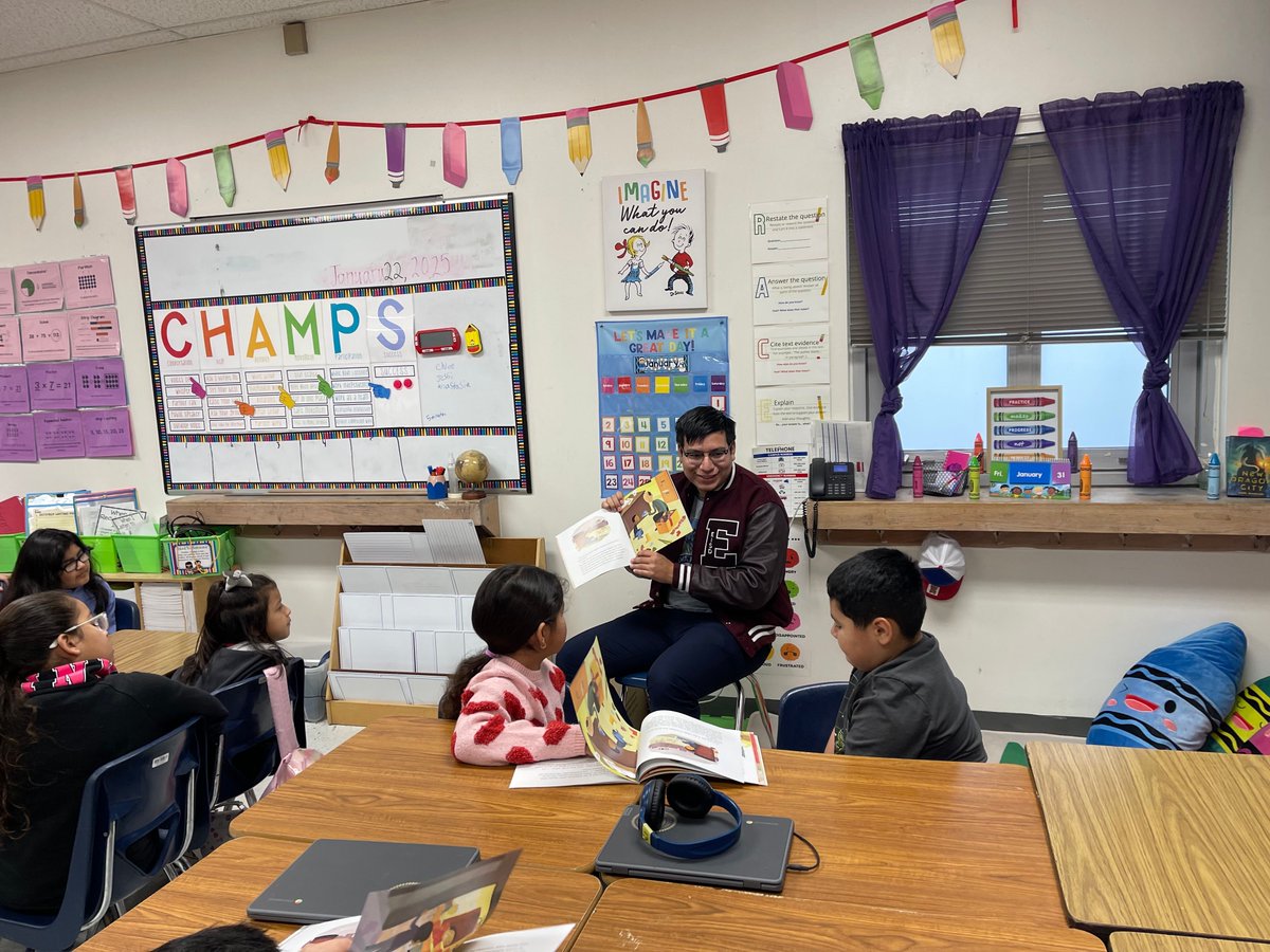 michaelvaldezsa's tweet photo. I am honored to have the opportunity to read to the Loma Park Third Grade students. Literacy is such a vital part of education, and it always feels special to be in the presence of both students and the wonderful educators and staff who support them. 📚 📖🏫 https://t.co/fOv7xuYyXT