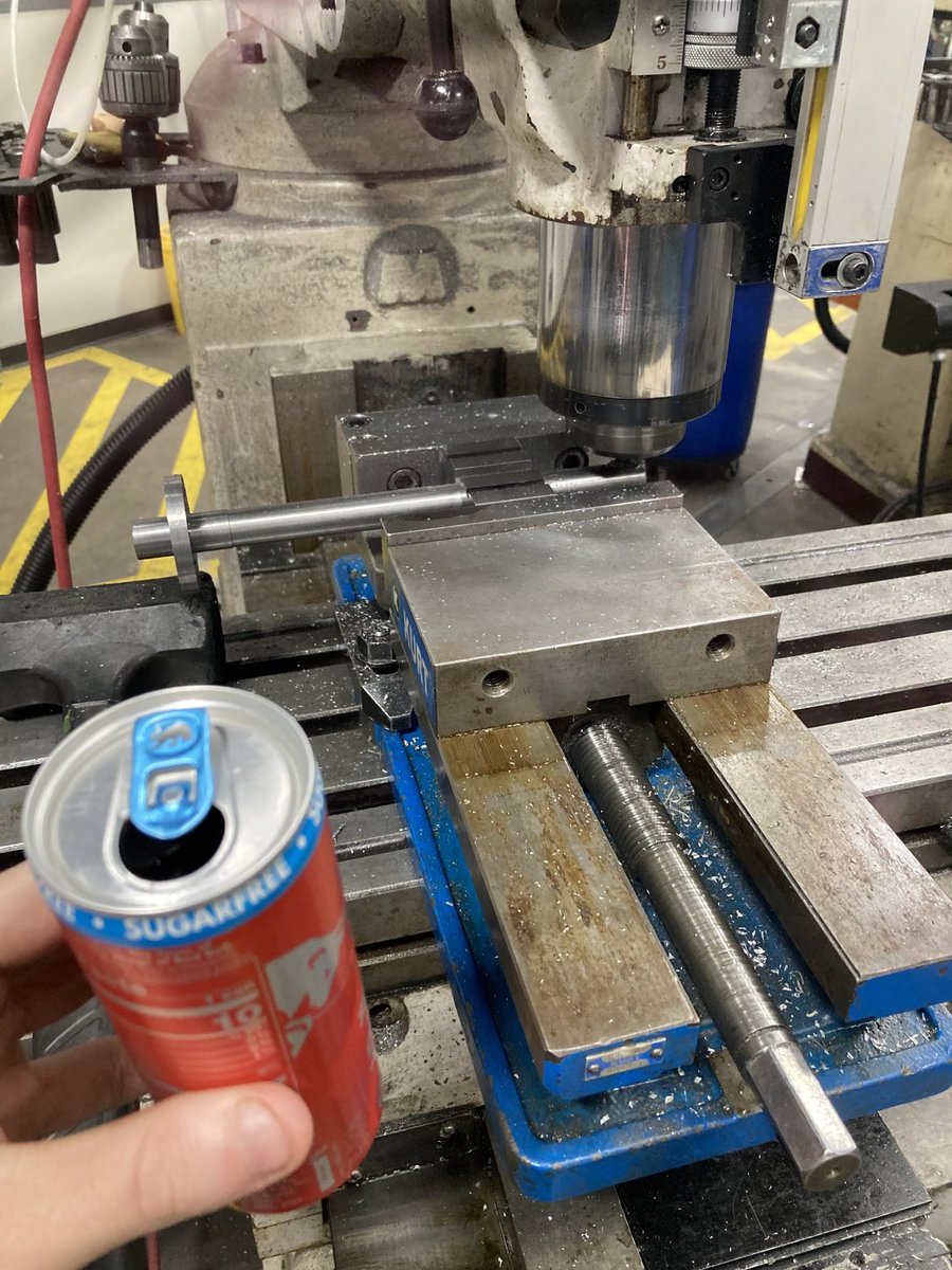 katthefennec's tweet image. We out here