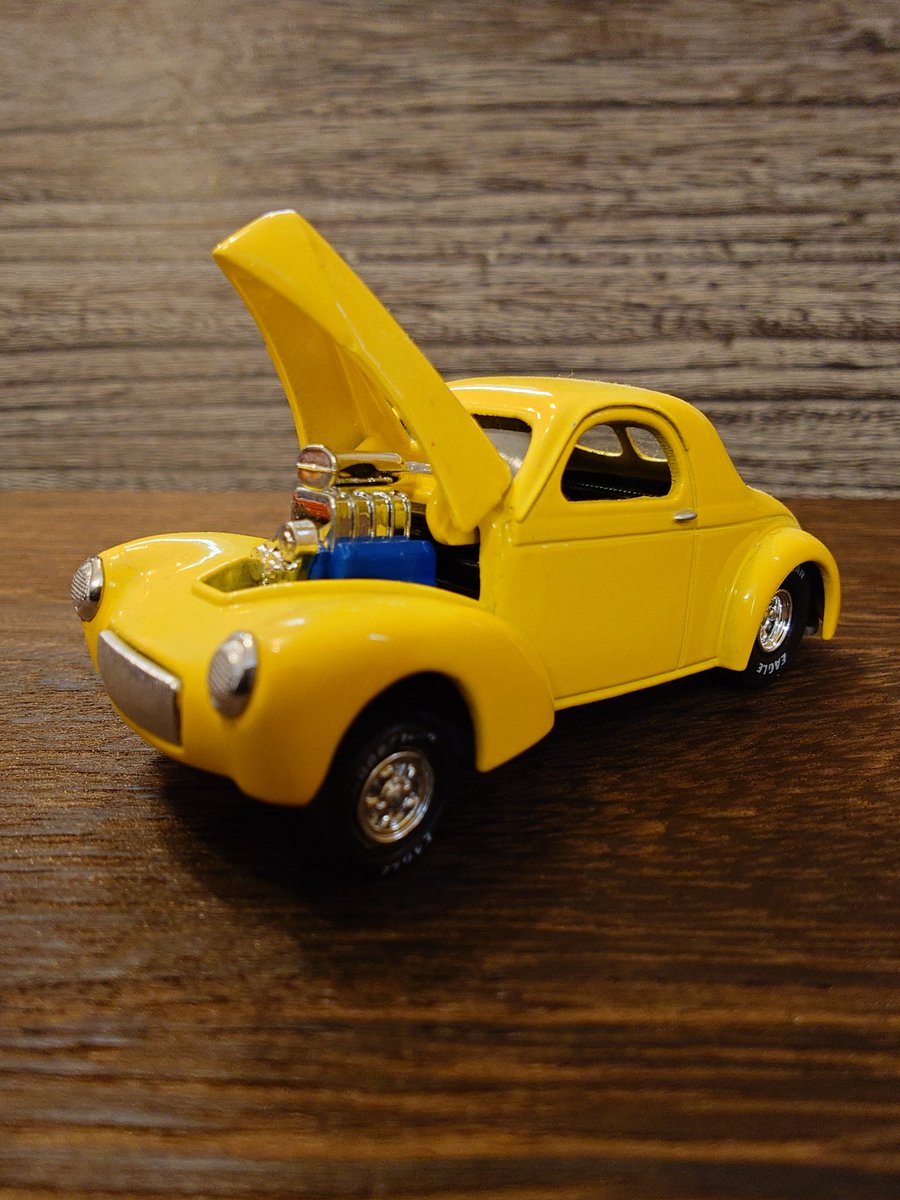 yasuoSu70339660's tweet photo. #全日本黄色い車はかっこいい選手権2025
RCの、'41WILLYS
#41WILLYS
#RACING_CHAMPIONS https://t.co/gx19QOtiQH