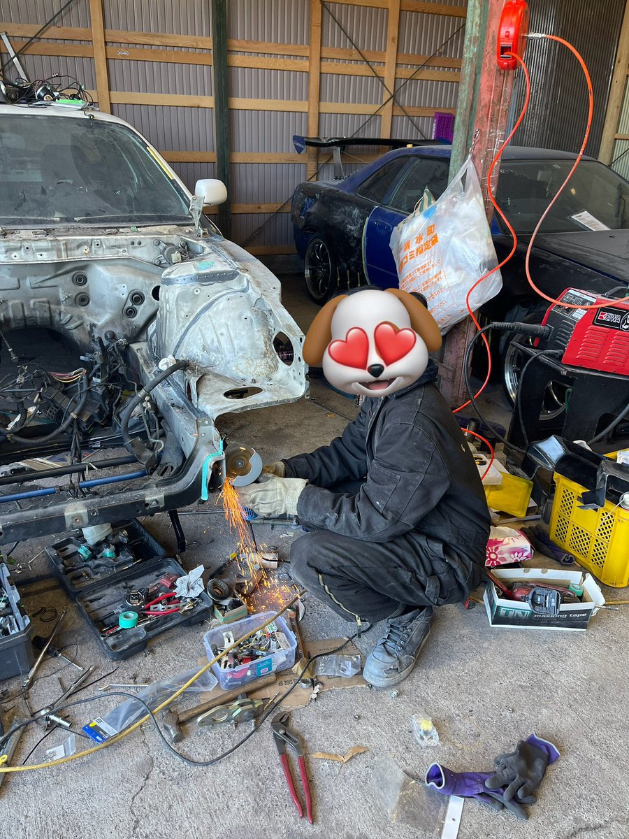 今日も朝から元気に作業ナウ