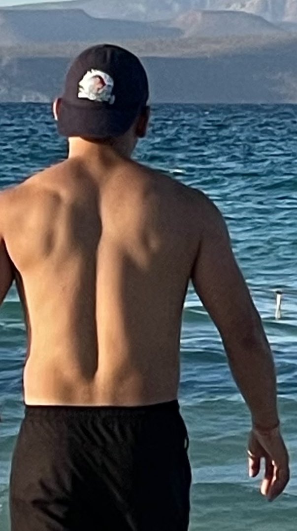DanielEkAE's tweet photo. Progresivo quiere decir que si perseveras cada día estarás más cerca…. 

Documentar ayuda a seguir los avances…. 

Noviembre 2024
Diciembre 2024
Enero 2025 

#gym #reto #retosgym #fitness #boy #man #gymboy #fitness #gymmotivation #progresogym #progresivo https://t.co/3vKGhzopAu