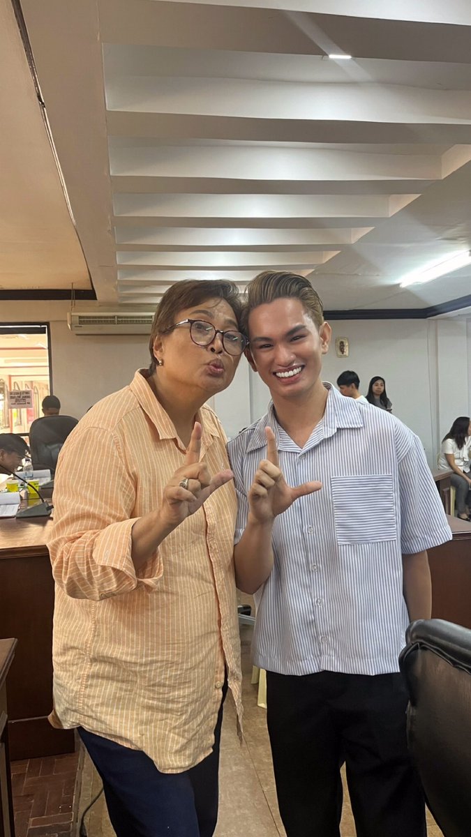 LlanesIvan1's tweet photo. Hello, Atty. @rowena_guanzon 

SK Chairman Ivan here. Thank you for being a powerful voice for the people and for empowering future generations. It is an honor to have you here—enjoy your time in Lipa!
#p3pwd https://t.co/mEQ7acAZzl